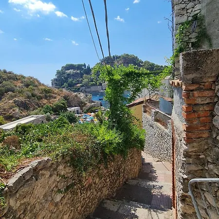 Taormina Vacanze Apartment Giardini Naxos